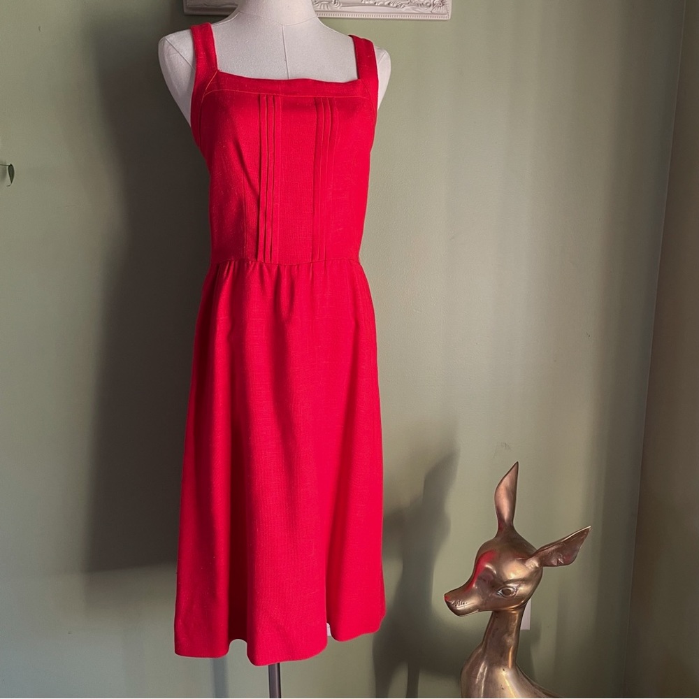 Vintage Bright Red Sleeveless Midi Dress